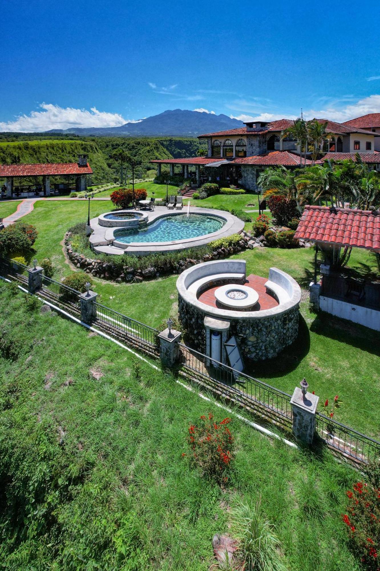 Hacienda Los Molinos Boutique Hotel & Villas Boquete Exterior photo