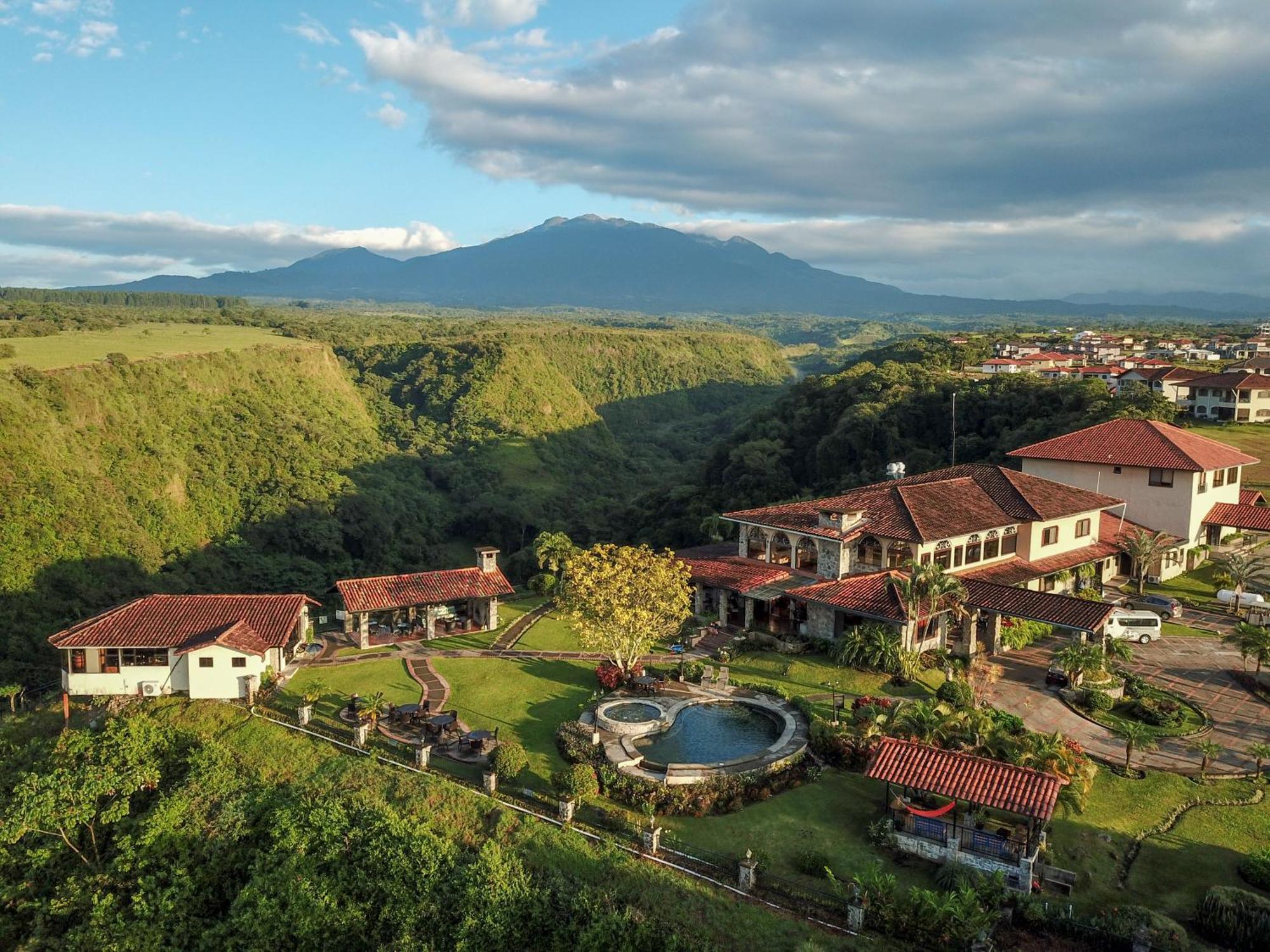 Hacienda Los Molinos Boutique Hotel & Villas Boquete Exterior photo